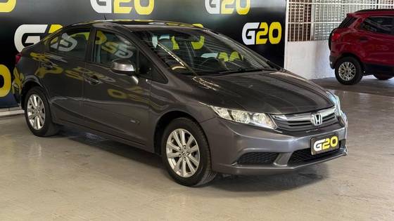 HONDA CIVIC 1.8 LXS 16V FLEX 4P AUTOMÁTICO